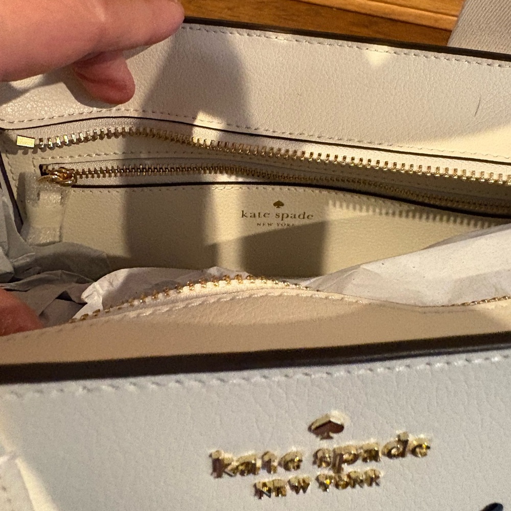 Kate Spade NWT Kip Perforated Leather Tote in Meringue Cream - Picture 8 of 11